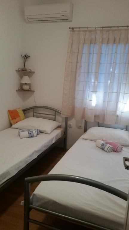 Apartment Sajkovic Ugljan Bagian luar foto