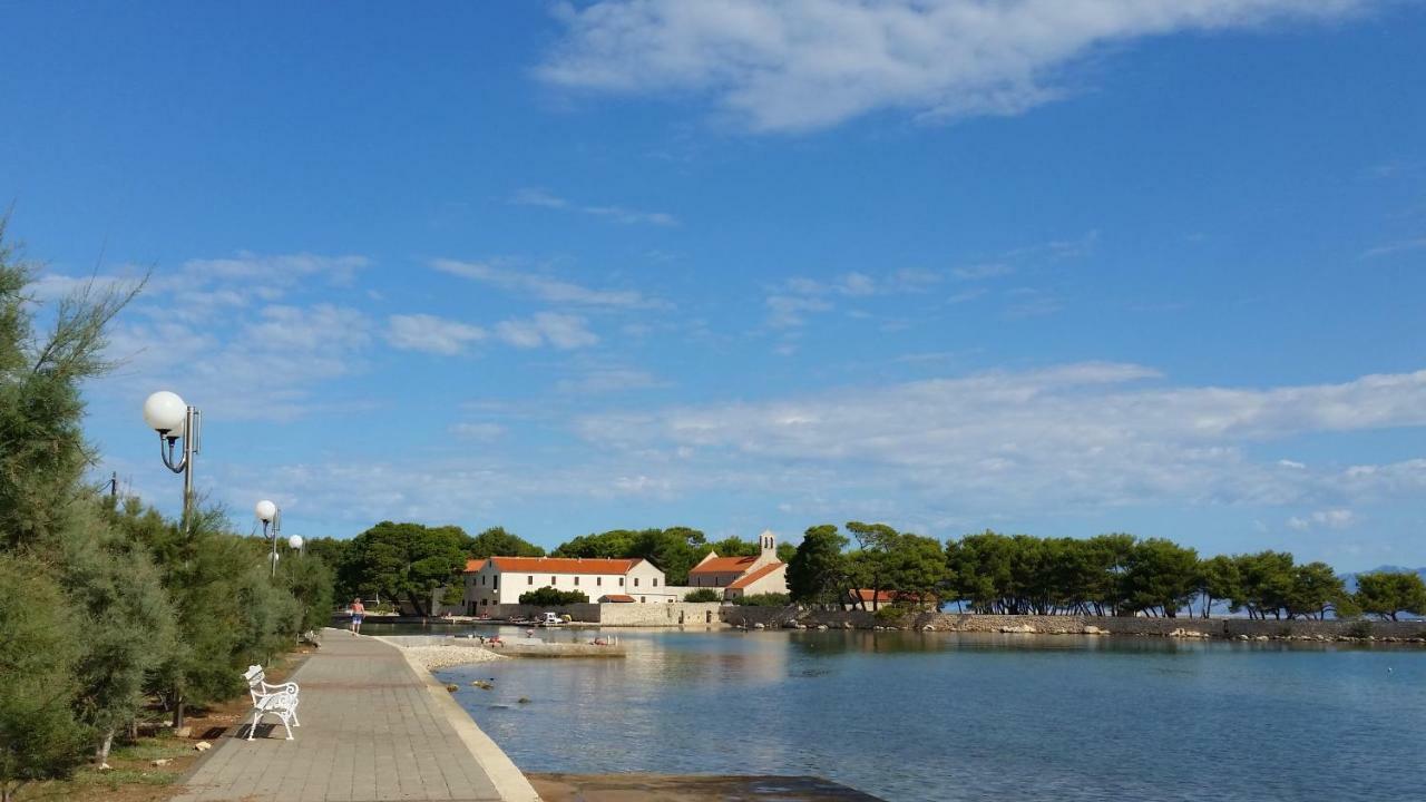 Apartment Sajkovic Ugljan Bagian luar foto